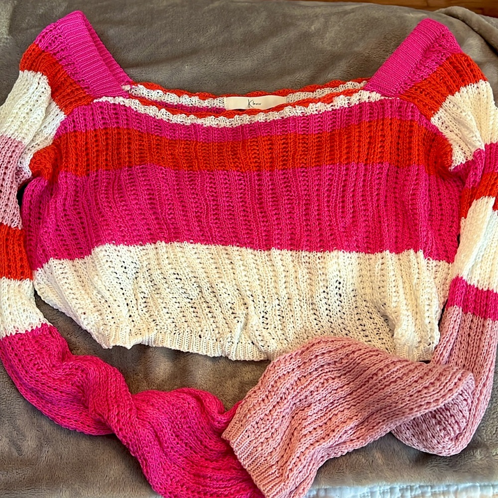 Cropped sweater